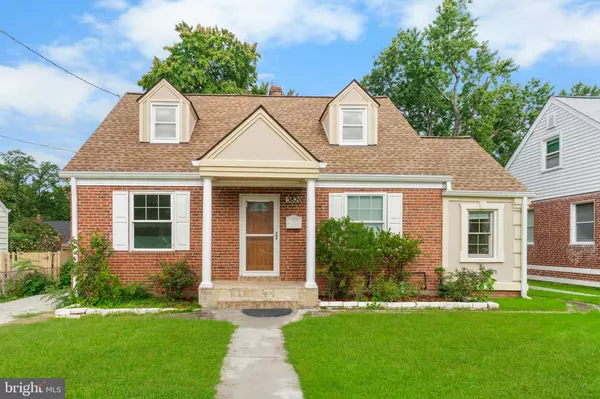 5820 32ND AVE, Hyattsville, MD 20782