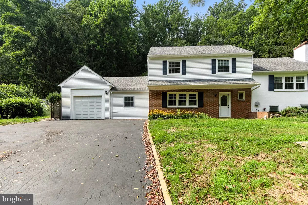 West Chester, PA 19380,1223 HALL RD