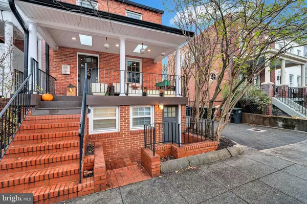 3513 T ST NW, Washington, DC 20007