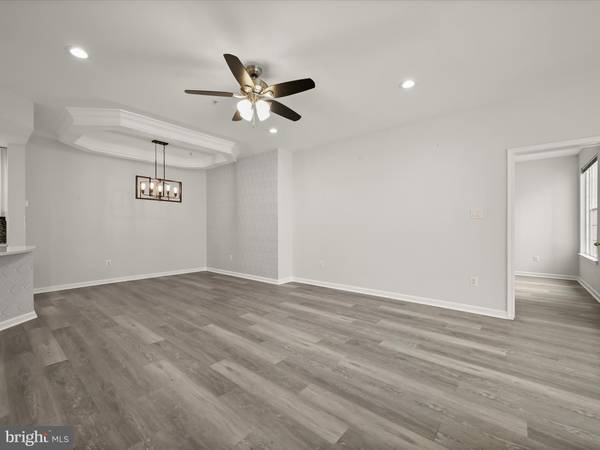 Columbia, MD 21044,10822 WARFIELD PL #102