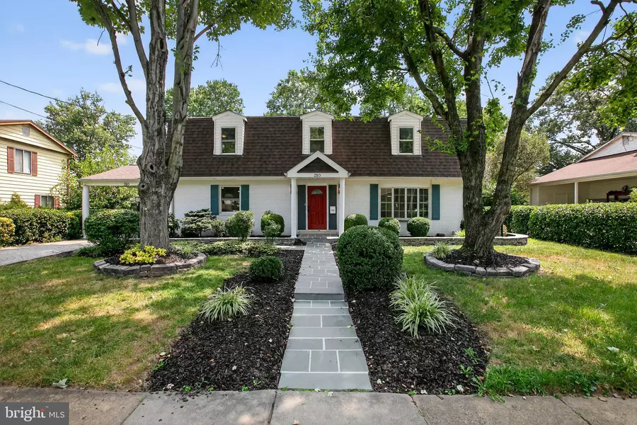 310 MISSOURI AVE, Herndon, VA 20170