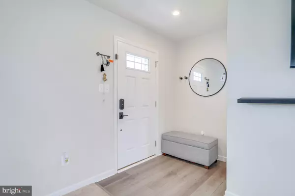 Hedgesville, WV 25427,285 SANCTUARY DR