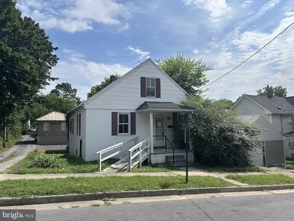 502 BERRY ST, Martinsburg, WV 25401