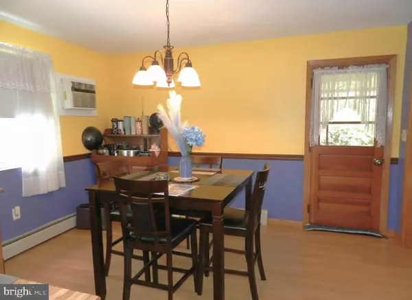 Cumberland, MD 21502,805 WHITE AVE