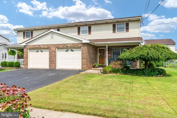 305 N RUCH ST, Coplay, PA 18037