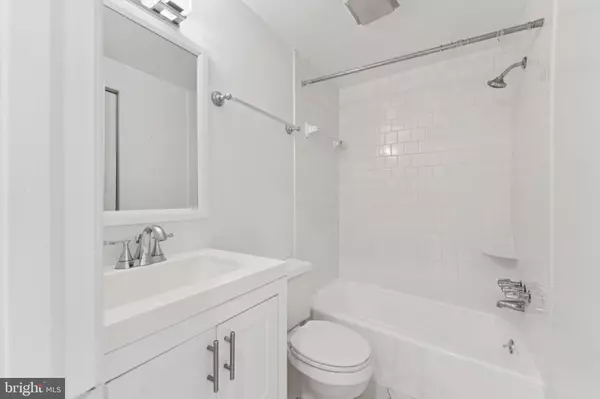 Washington, DC 20009,1718 CORCORAN ST NW #23
