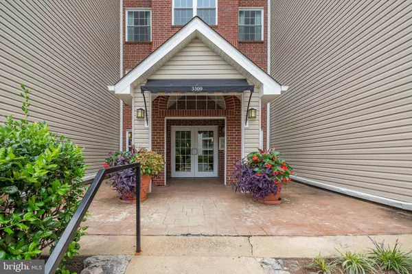 Alexandria, VA 22302,3309 WYNDHAM CIR #4173