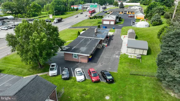 York, PA 17408,4325 W MARKET ST