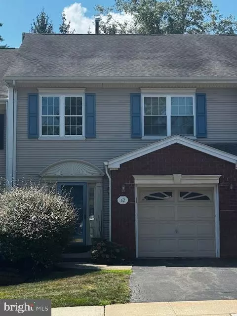 Franklin Park, NJ 08823,62 TOPAZ DR