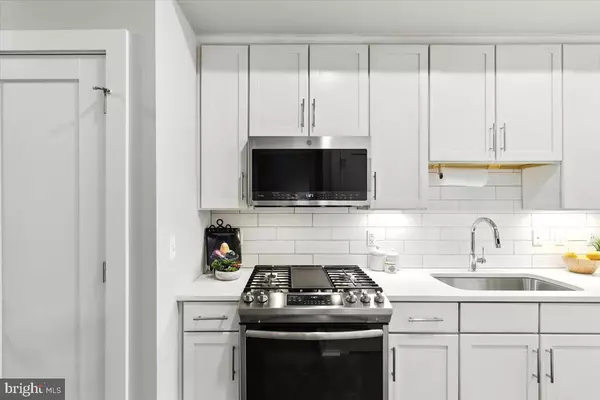 Alexandria, VA 22301,1800 MOUNT VERNON AVE #102