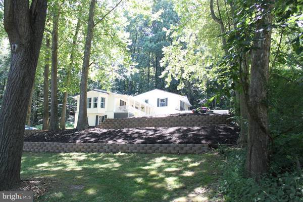 462 MARSH RUN RD, New Cumberland, PA 17070