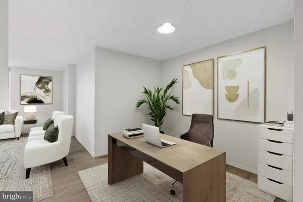 Philadelphia, PA 19102,1500 LOCUST ST #1B-4001