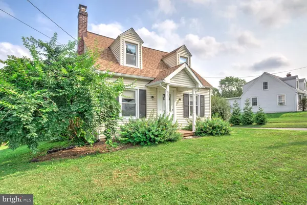 Stevens, PA 17578,72 PARK ST