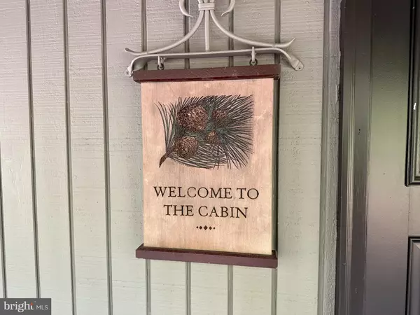 Hedgesville, WV 25427,494 TUCKAHOE TRL