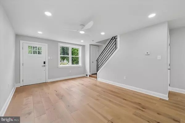 Clifton Heights, PA 19018,232 W WASHINGTON AVE