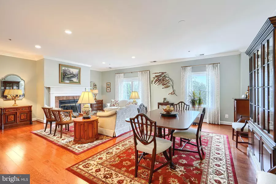 206 BRIGHTWOOD CLUB DR #206, Lutherville Timonium, MD 21093