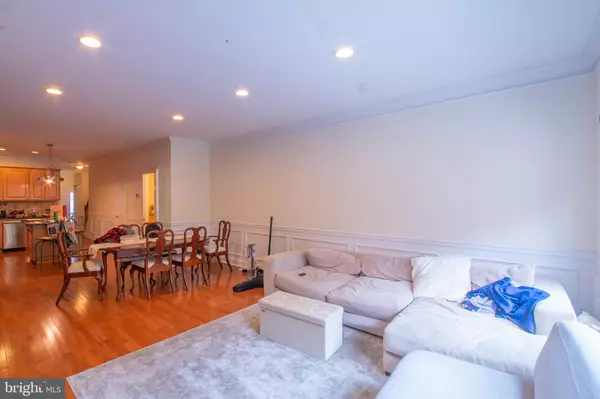 Philadelphia, PA 19146,2236 CHRISTIAN ST