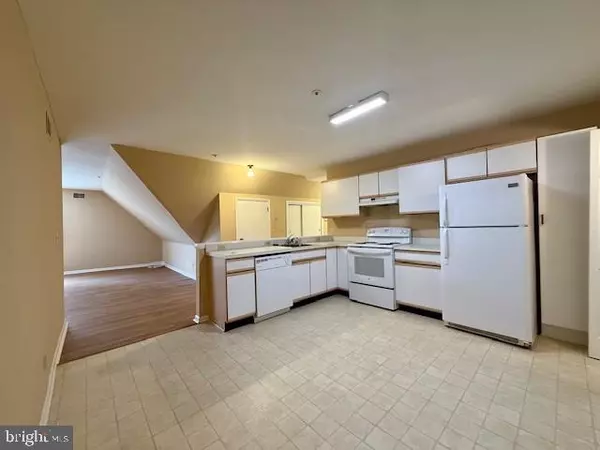 Wilmington, DE 19806,1203 GILPIN AVE #7