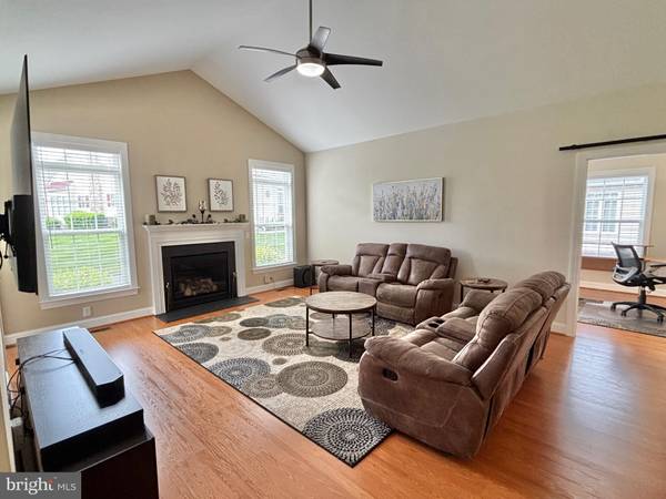 Garnet Valley, PA 19060,1702 S HALF MILE POST