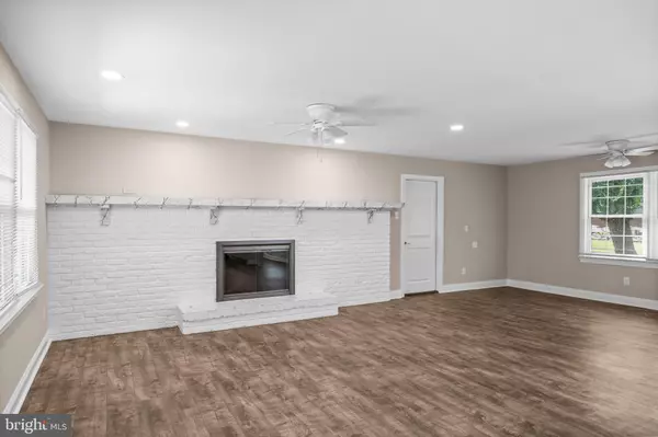 Vineland, NJ 08360,1116 RAMBLEWOOD DR