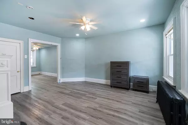 Philadelphia, PA 19141,4828 N SYDENHAM ST