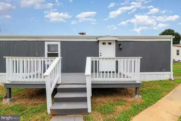 Annville, PA 17003,540 PALM CITY PARK