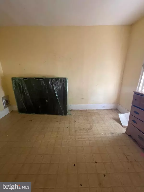 Philadelphia, PA 19148,727 SNYDER AVE