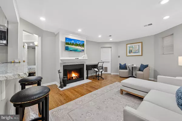 Washington, DC 20009,1421 T ST NW #2