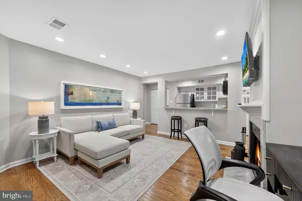 Washington, DC 20009,1421 T ST NW #2