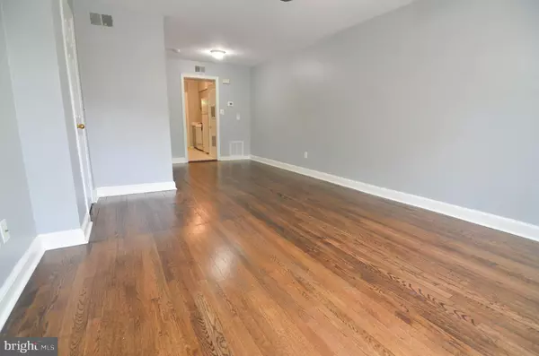 Washington, DC 20032,39 GALVESTON PL SW