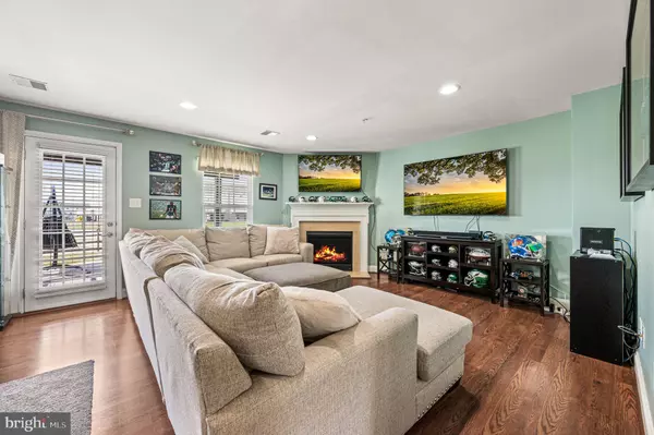 Gilbertsville, PA 19525,109 TULIP LN