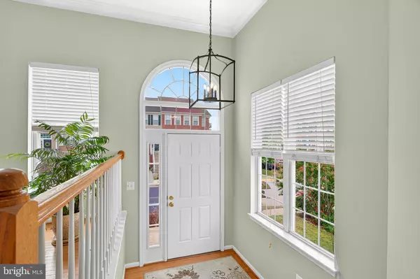 Ashburn, VA 20147,21280 VICTORIAS CROSS TER