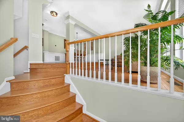Ashburn, VA 20147,21280 VICTORIAS CROSS TER