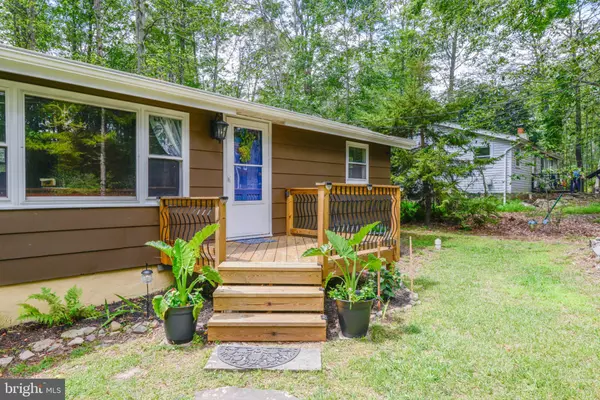 Pocono Lake, PA 18347,309 CARIBOU DR