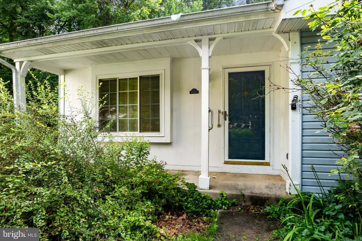 Springfield, VA 22153,8406 RAINBOW BRIDGE LN