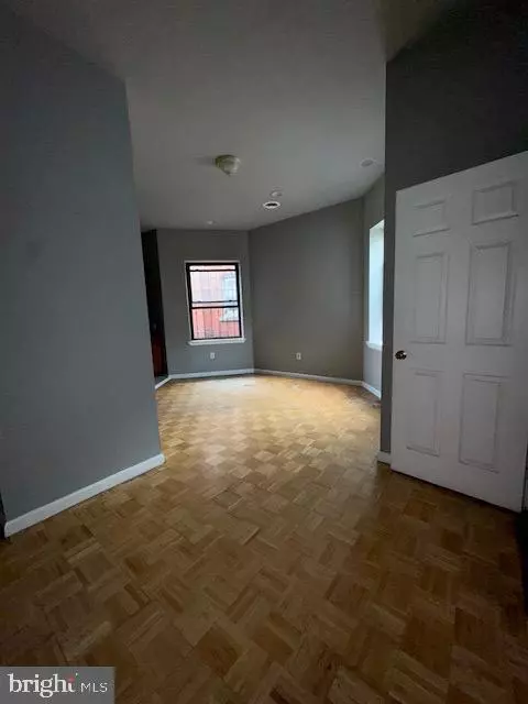 Philadelphia, PA 19104,4254 PARKSIDE AVE #3R