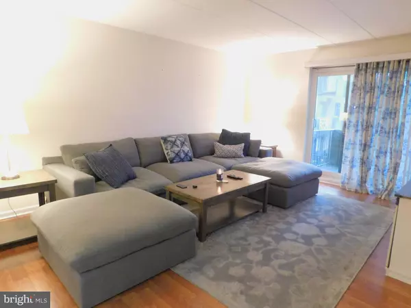 Ridley Park, PA 19078,33 W CHESTER PIKE #C10