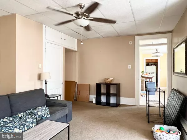Folsom, PA 19033,222 RIDLEY AVE