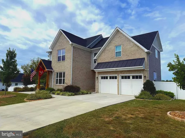 Kearneysville, WV 25430,347 MOONSTONE DR