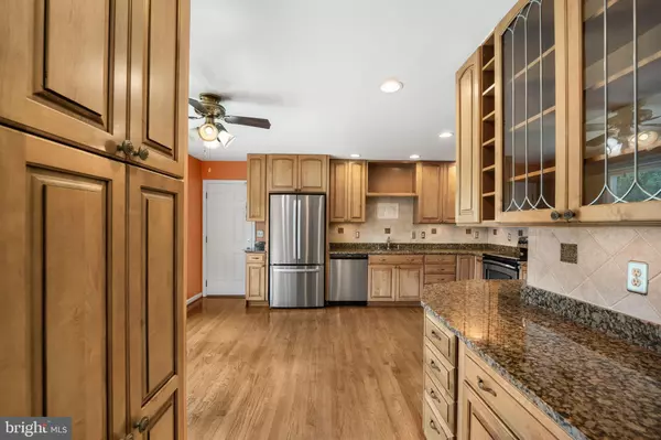 Fairfax, VA 22030,5265 OFALY RD