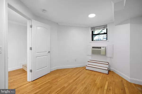 Washington, DC 20009,1828 CALIFORNIA ST NW #B