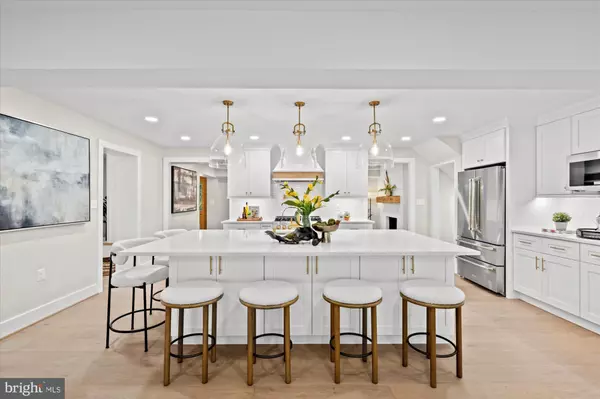 Alexandria, VA 22302,903 E TIMBER BRANCH PKWY