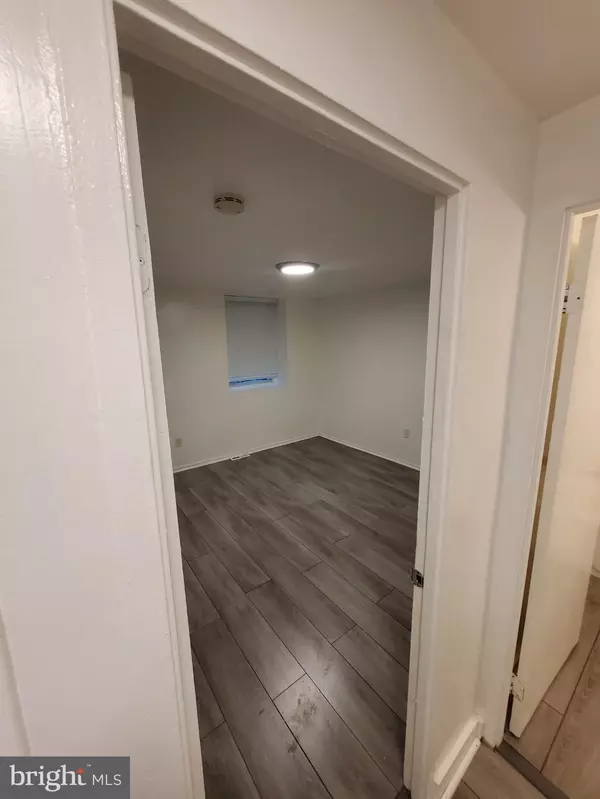 Hyattsville, MD 20785,1909 DUTCH VILLAGE DR ##I-234