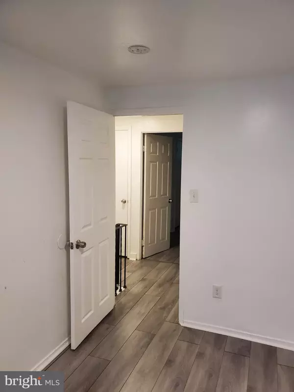 Hyattsville, MD 20785,1909 DUTCH VILLAGE DR ##I-234