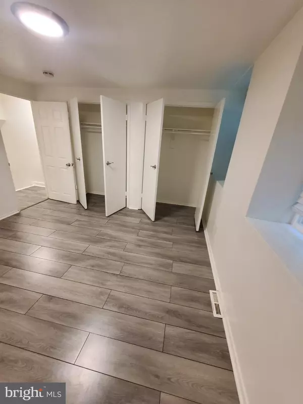 Hyattsville, MD 20785,1909 DUTCH VILLAGE DR ##I-234