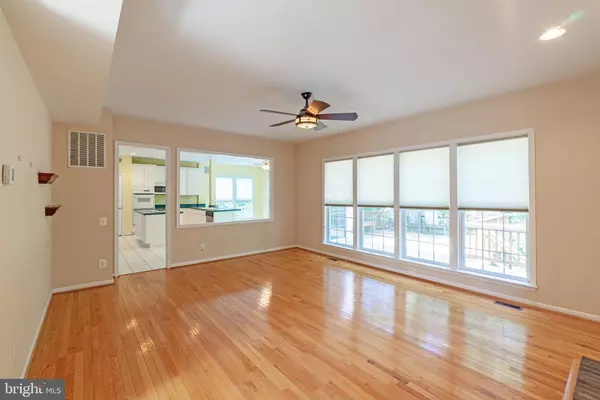 Sterling, VA 20165,47174 CHAMBLISS CT