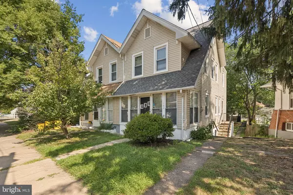 Hamilton, NJ 08609,124 WAVERLY PL