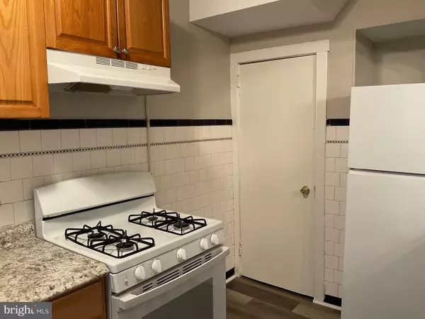 Philadelphia, PA 19142,2511 S 62ND ST