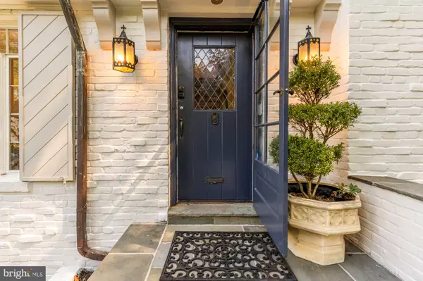 Chevy Chase, MD 20815,3110 ROLLING RD