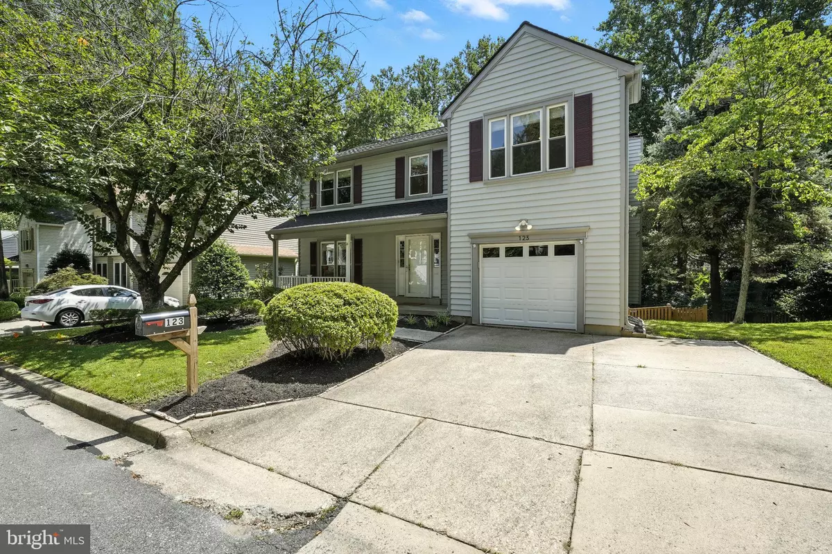 Silver Spring, MD 20901,123 SNOWY OWL DR